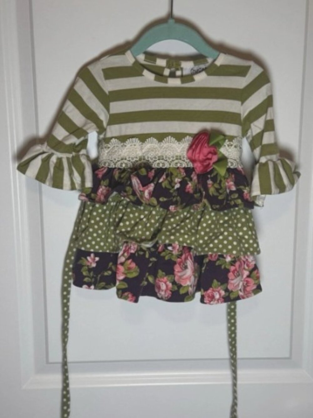 Counting Daisies Baby Set Green and Pink Stripe Floral Ruffles 12-18 mo
